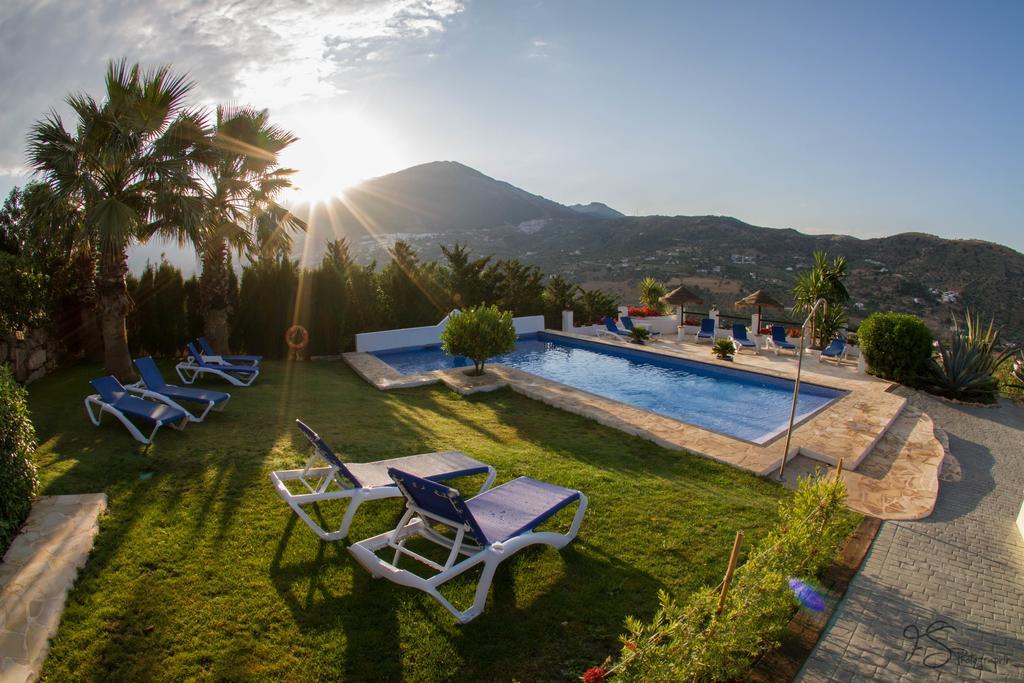 Hotel Cortijo De Salia Alcaucin Ngoại thất bức ảnh