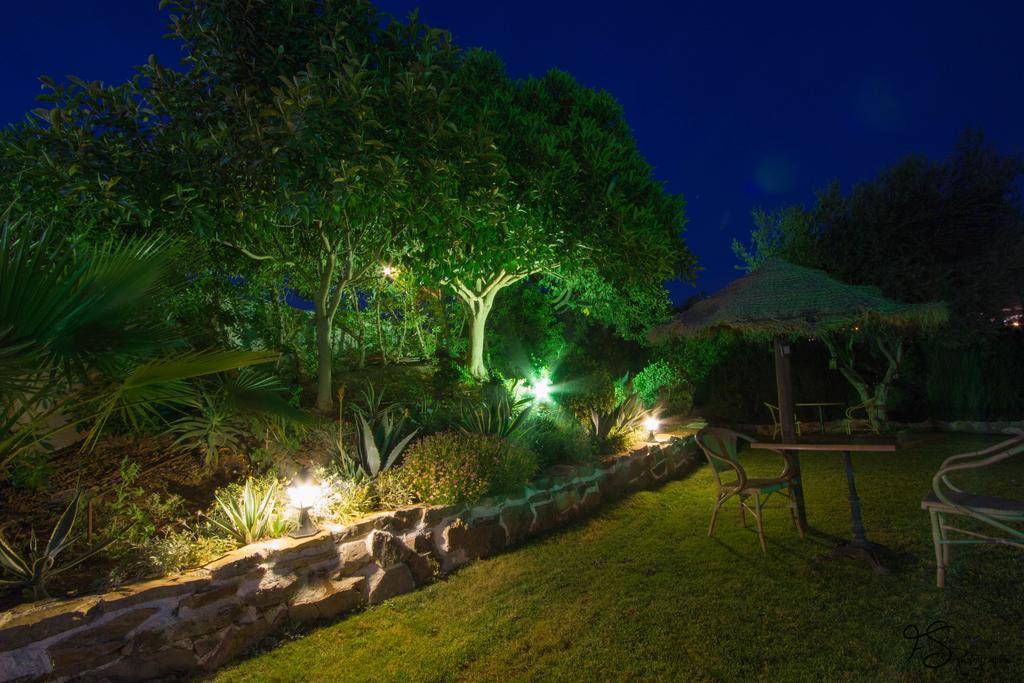 Hotel Cortijo De Salia Alcaucin Ngoại thất bức ảnh