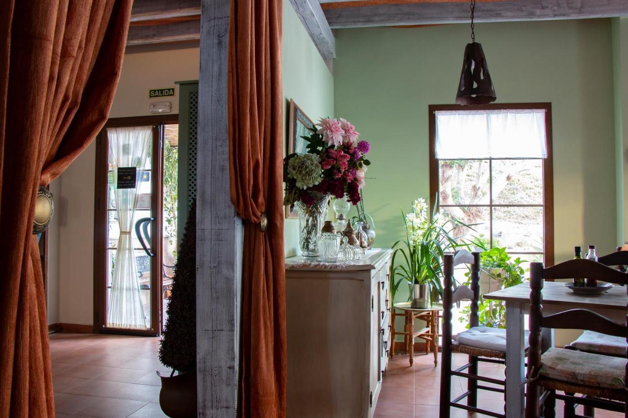 Hotel Cortijo De Salia Alcaucin Ngoại thất bức ảnh
