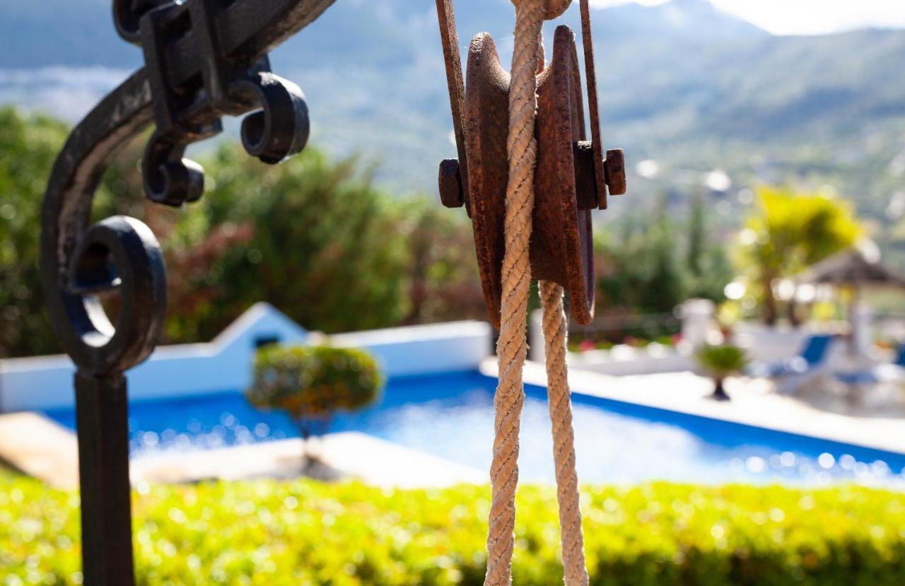 Hotel Cortijo De Salia Alcaucin Ngoại thất bức ảnh