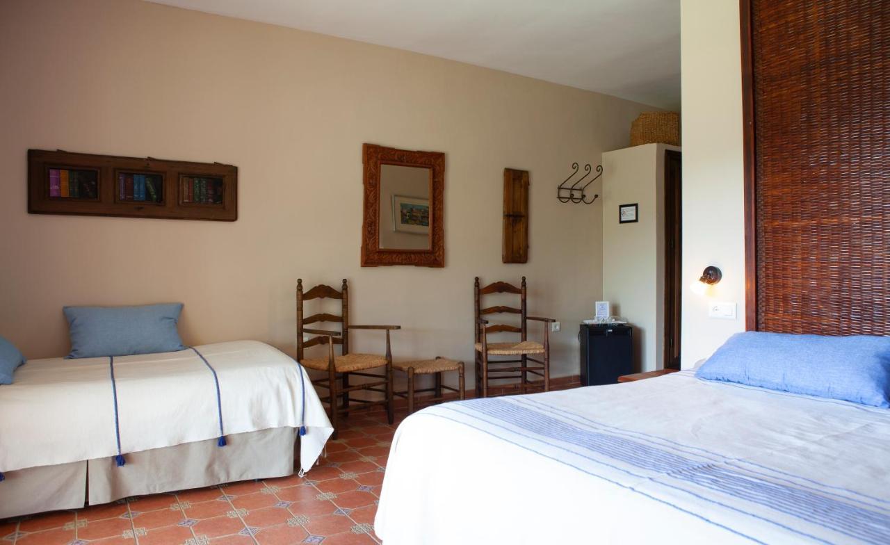 Hotel Cortijo De Salia Alcaucin Ngoại thất bức ảnh