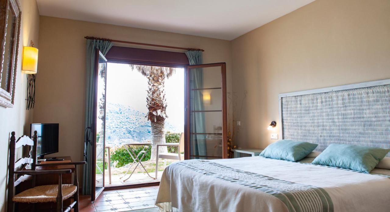 Hotel Cortijo De Salia Alcaucin Ngoại thất bức ảnh